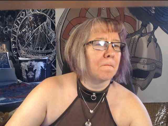 Model: 90dTitten