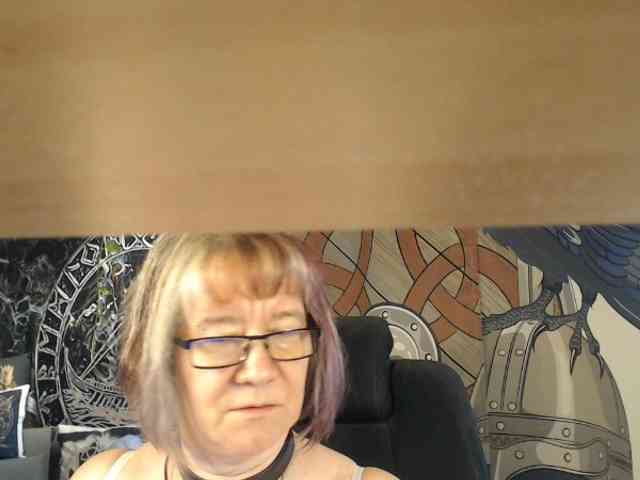 90dTitten webcam