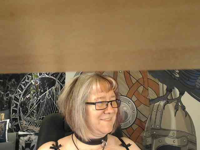 90dTitten webcam