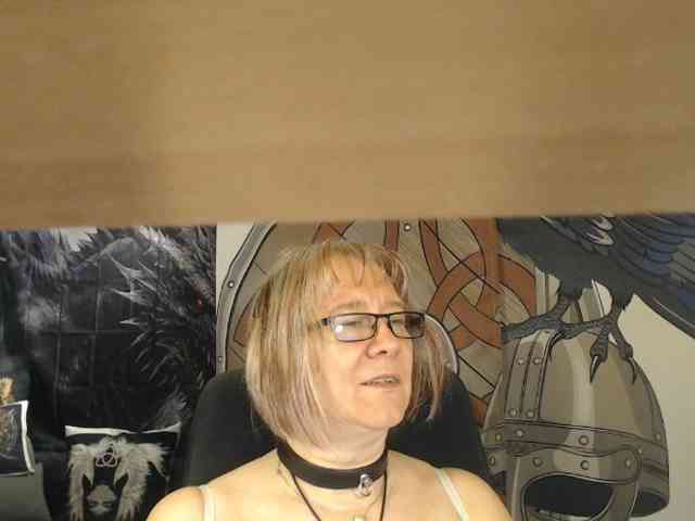 Model: 90dTitten