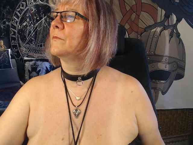 Model: 90dTitten
