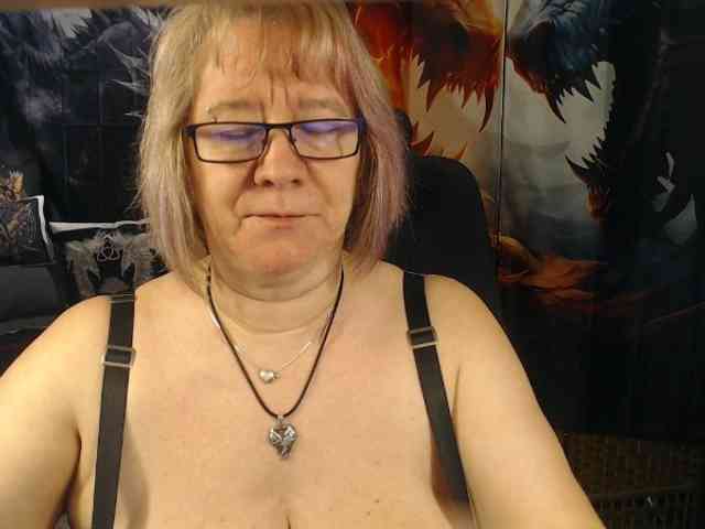 Model: 90dTitten