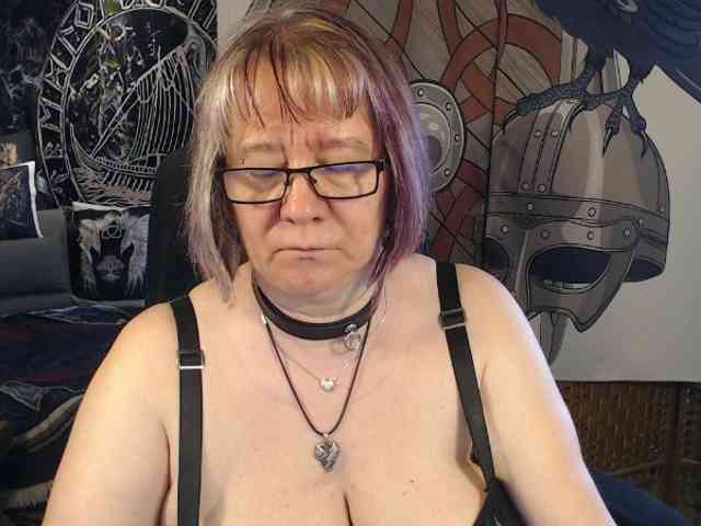 Model: 90dTitten