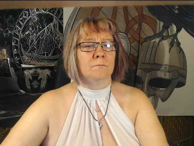 Model: 90dTitten