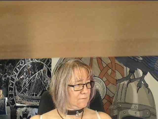 90dTitten webcam
