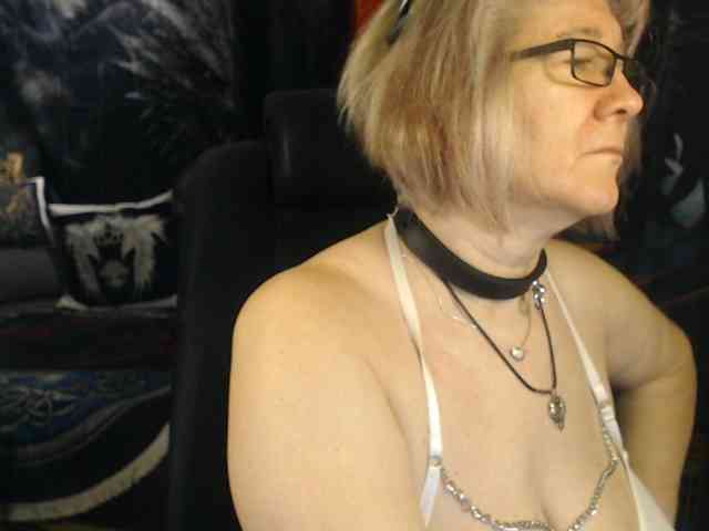 Model: 90dTitten