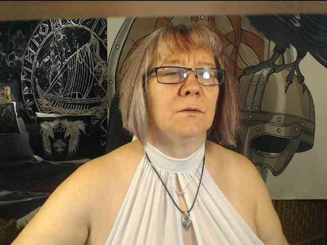 90dTitten webcam