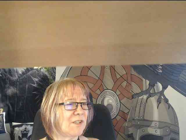 90dTitten webcam