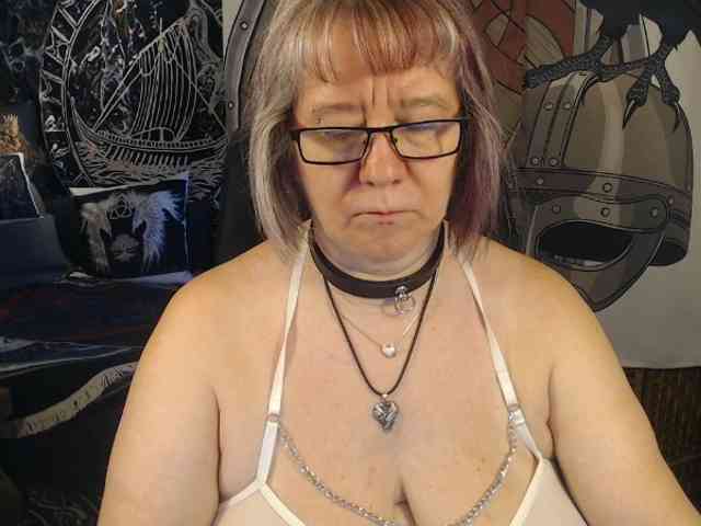 Model: 90dTitten