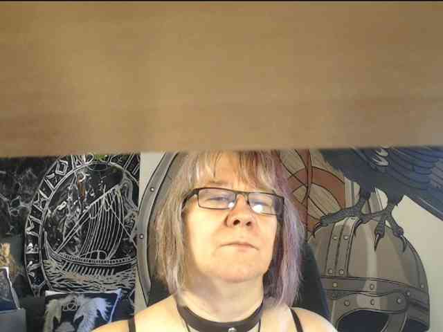 90dTitten webcam