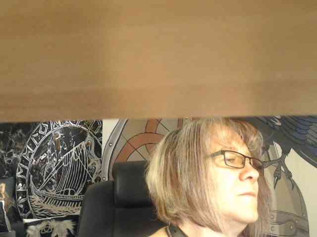 90dTitten webcam