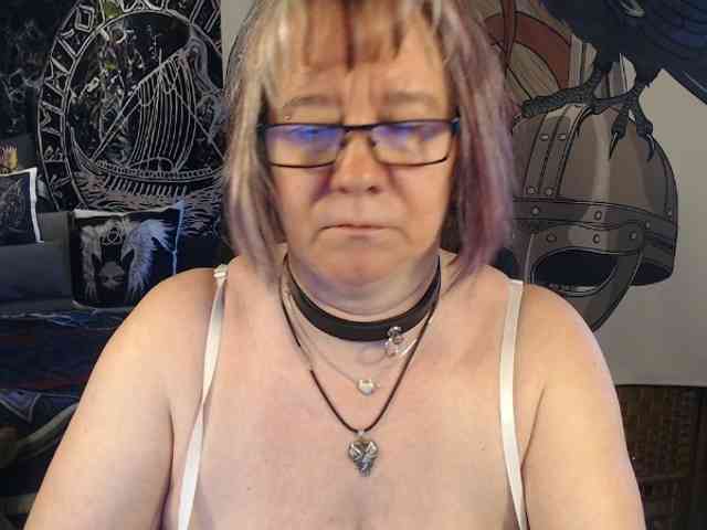 Model: 90dTitten