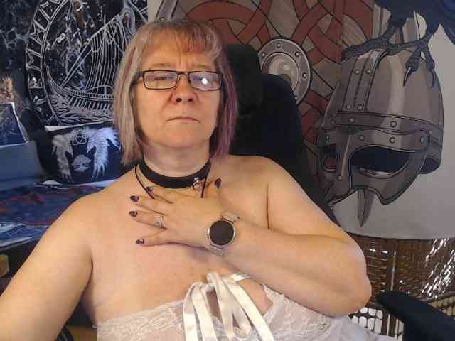 Model: 90dTitten