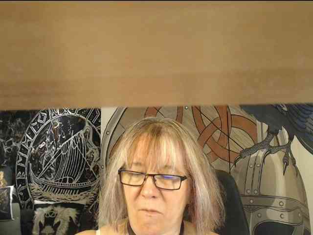 90dTitten webcam
