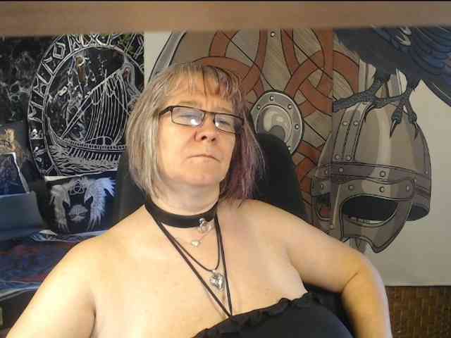 Model: 90dTitten