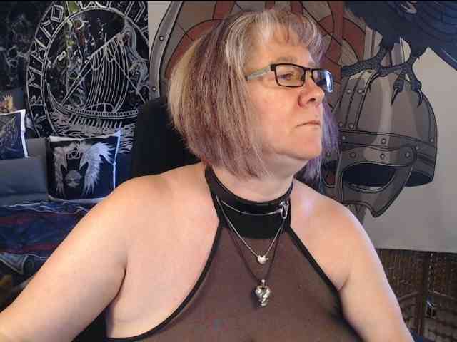 Model: 90dTitten