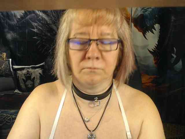 90dTitten webcam
