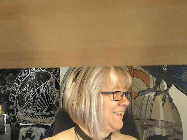 90dTitten webcam