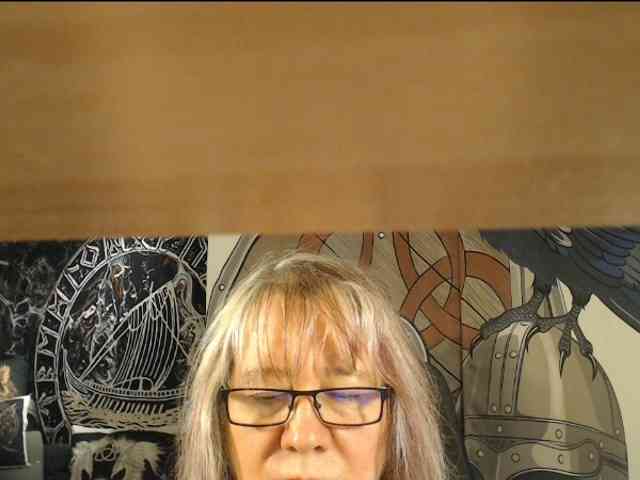 90dTitten webcam