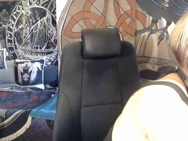 90dTitten webcam