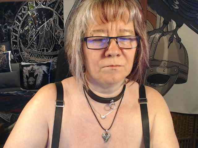 90dTitten webcam
