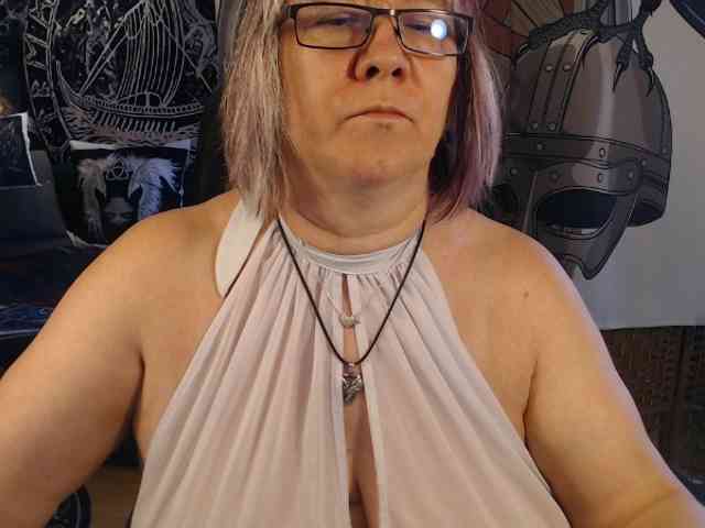 Model: 90dTitten