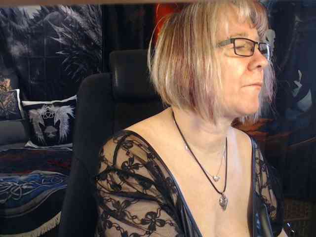Model: 90dTitten