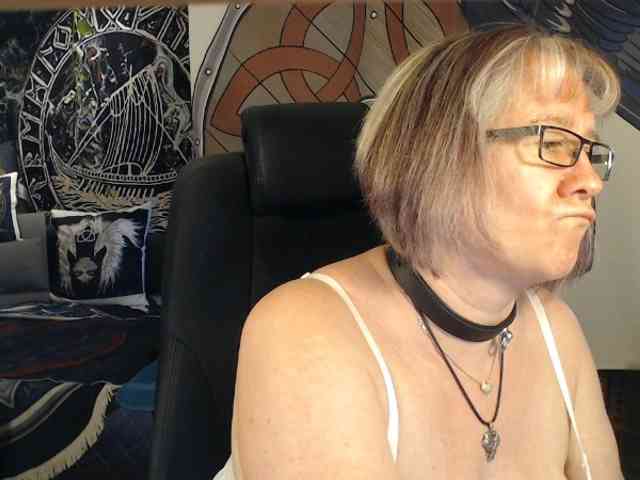 Model: 90dTitten