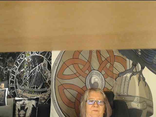 90dTitten webcam