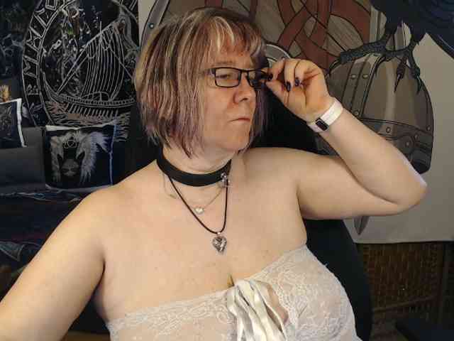 Model: 90dTitten