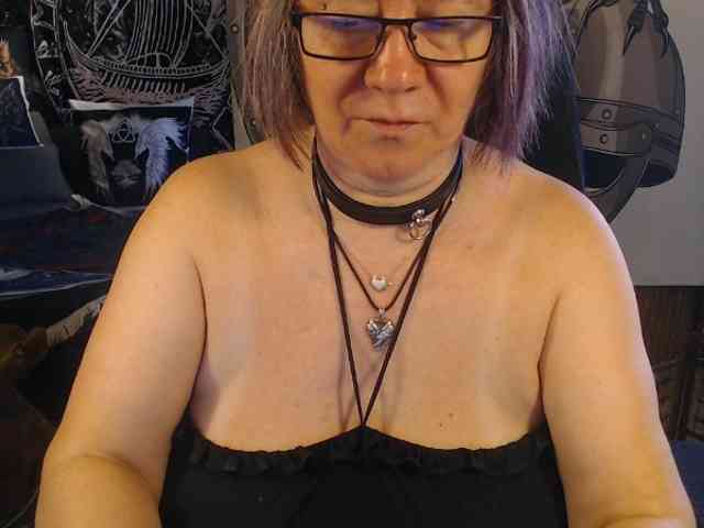 Model: 90dTitten