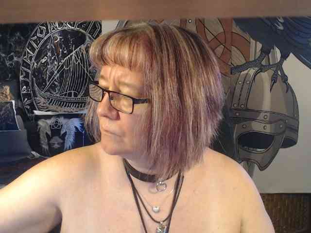 Model: 90dTitten