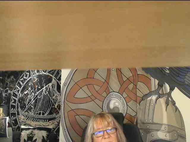 90dTitten webcam