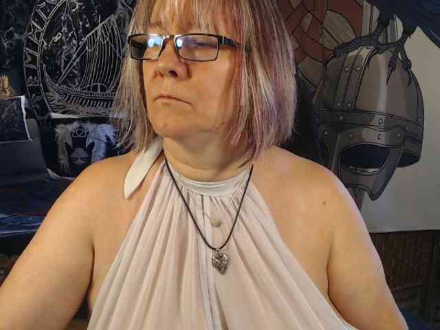 90dTitten webcam