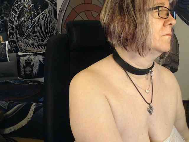 Model: 90dTitten
