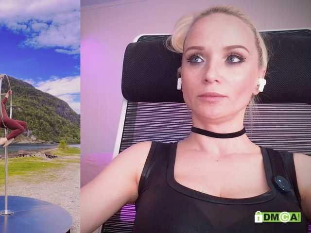 purple-love live cam on BongaCams