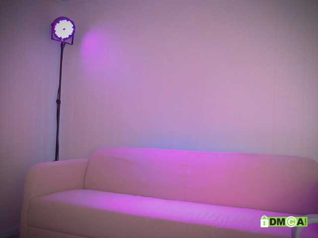 purple-love live cam on BongaCams