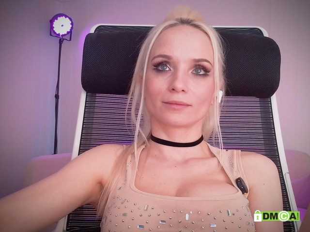 purple-love live cam on BongaCams