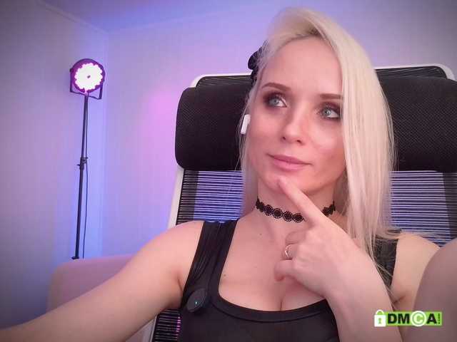 purple-love's BongaCams show and profile