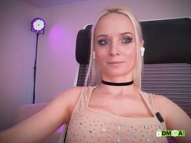purple-love live cam on BongaCams