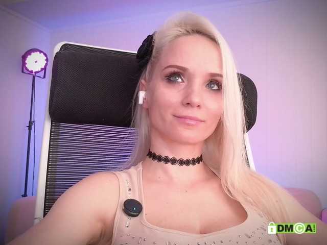 purple-love's BongaCams show and profile