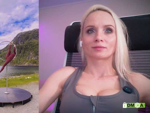 purple-love live cam on BongaCams