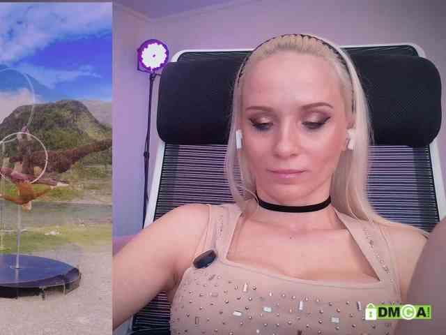 Louise_Dance webcam