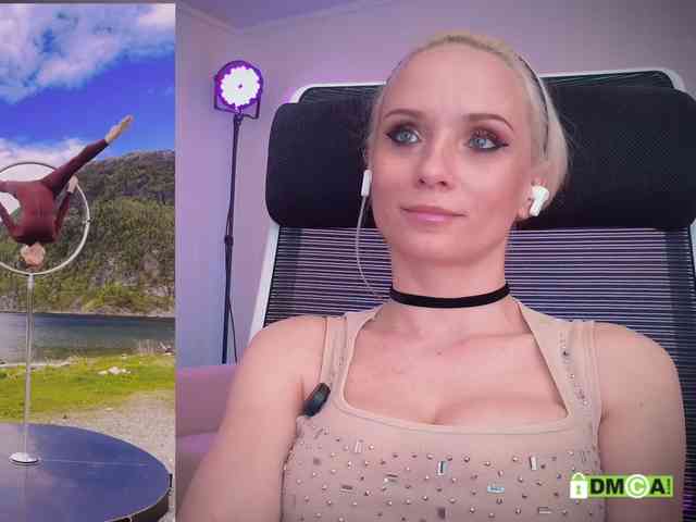 Louise_Dance webcam