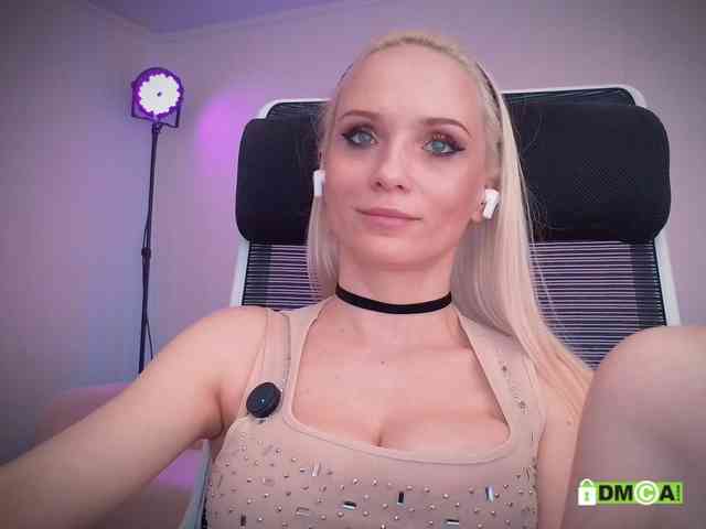 Model: Louise_Dance