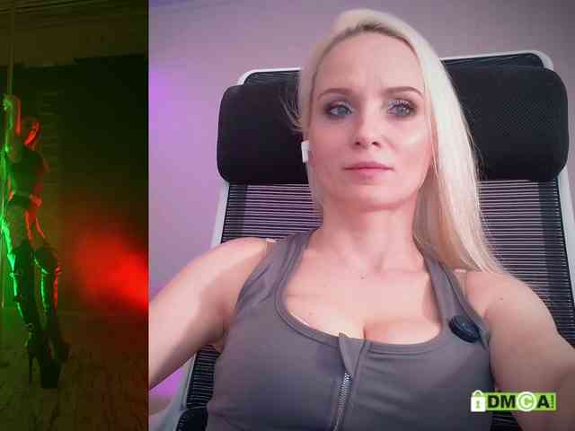 Louise_Dance webcam