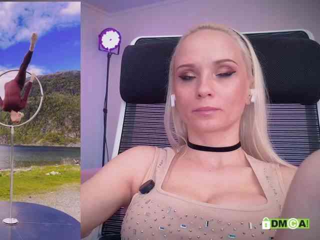 Louise_Dance webcam