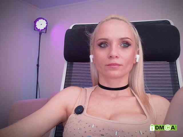 Model: Louise_Dance