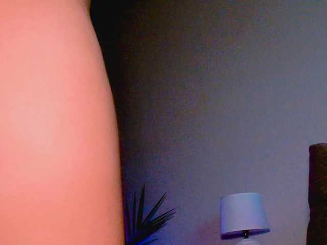 hotmiamix live cam on BongaCams