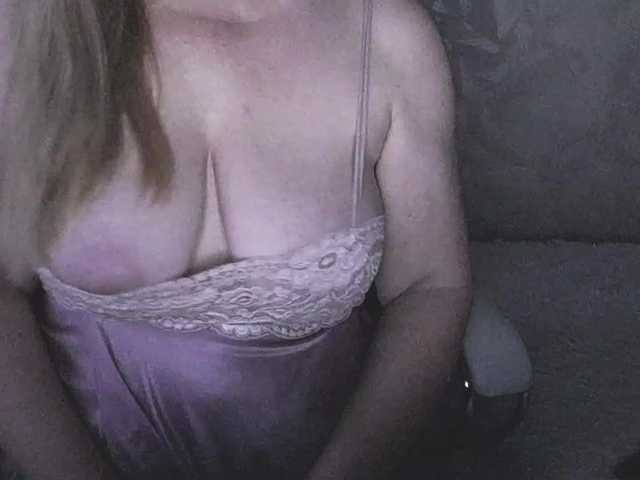 Lady-Erata live webcam show